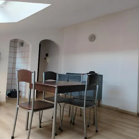 Greta Pineto's House * Pineto